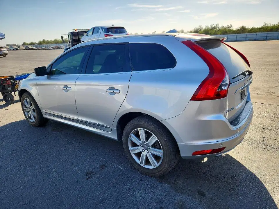 2017 Volvo XC60 VIN YV440MRU0H2101602 фото 2