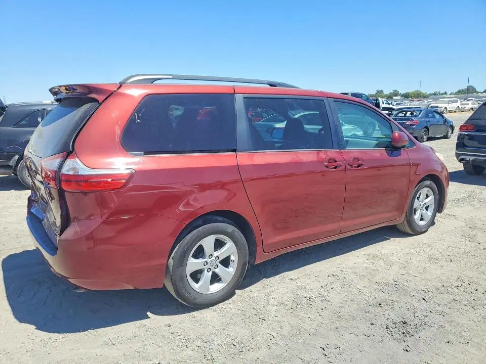 2015 Toyota Sienna VIN 5TDKK3DC9FS589242 фото 3