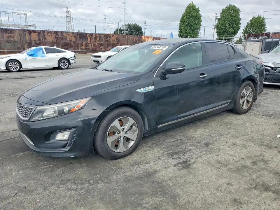 KNAGM4AD0E5065790 — 2014 Kia Optima, Задняя часть, фото до ремонта