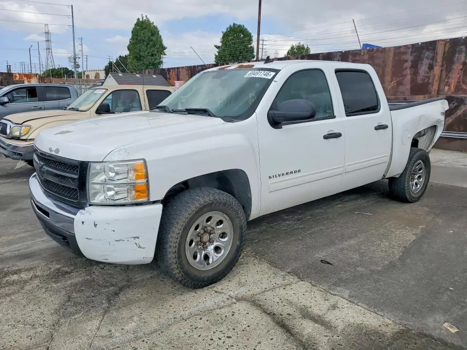 2013 CHEVROLET SILVERADO VIN 3GCPKSE74DG127135 фото 2