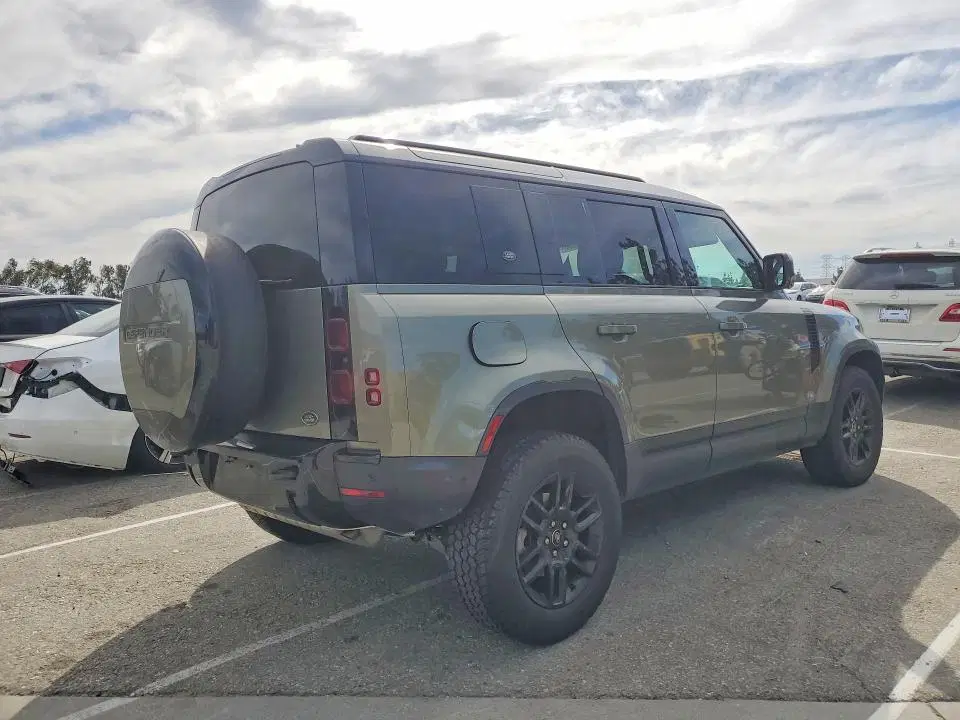 2023 LAND ROVER DEFENDER VIN SALEJ7EX7P2204383 фото 4