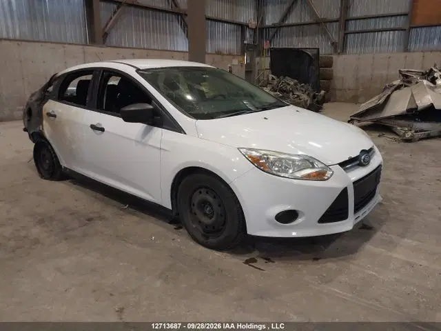 1FADP3E24EL423331 — 2014 Ford Focus S, Кузов (Exterior Burn), фото до ремонта