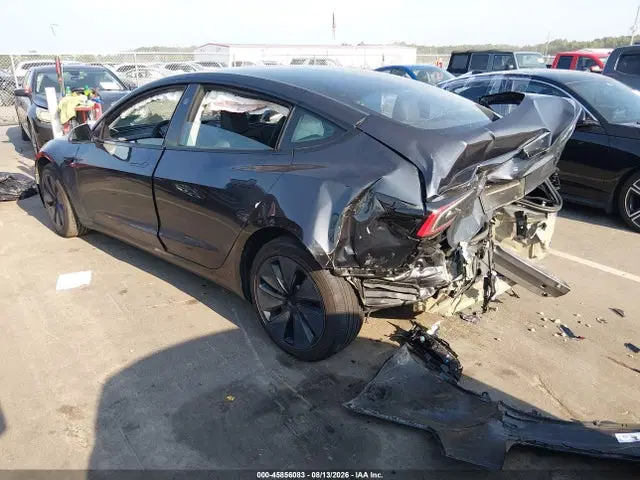 2025 Tesla Model 3 Long Range Rear-wheel Drive/standard Rear-wheel Drive VIN 5YJ3E1EA0SF032490 фото 3