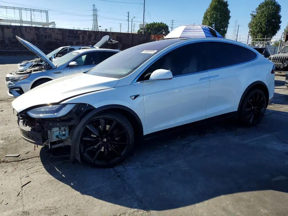 5YJXCBE21HF044050 — 2017 Tesla Model X, Ходовая часть (Undercarriage), фото до ремонта
