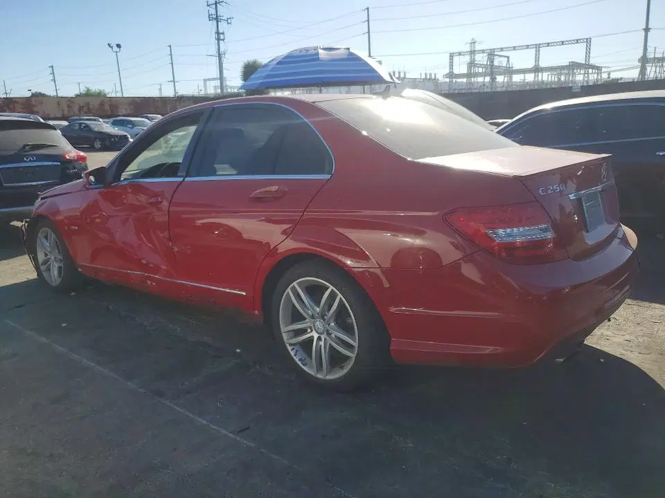 2012 MERCEDES-BENZ C VIN WDDGF4HB4CR191213 фото 2