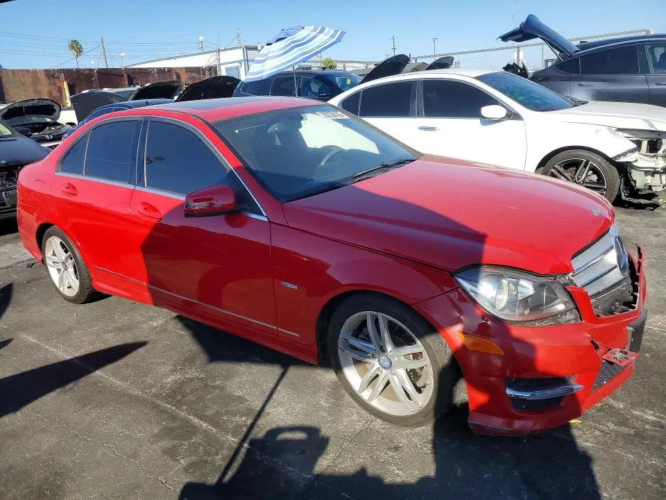2012 MERCEDES-BENZ C VIN WDDGF4HB4CR191213 фото 4