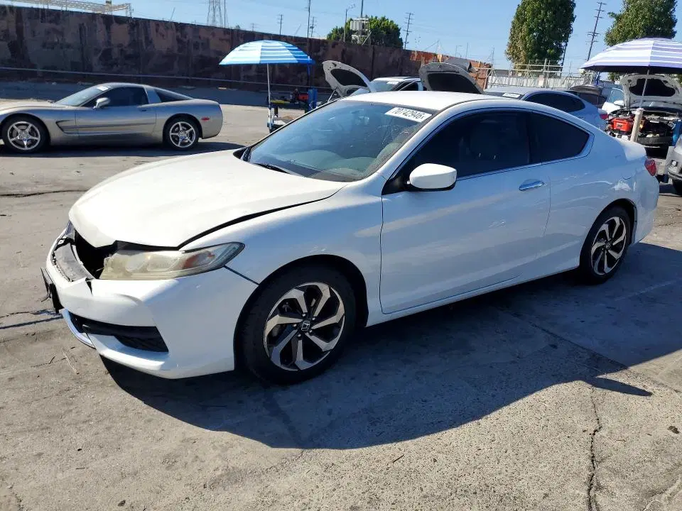 1HGCT1B30GA003326 — 2016 Honda Accord, Передняя часть (Front End), фото до ремонта