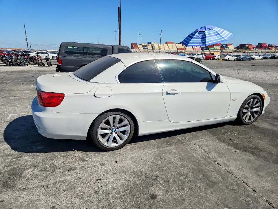 2013 BMW 328 VIN WBADW7C52DE731339 фото 4