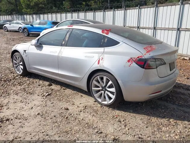 2018 Tesla Model 3 Long Range/performance VIN 5YJ3E1EBXJF121409 фото 3