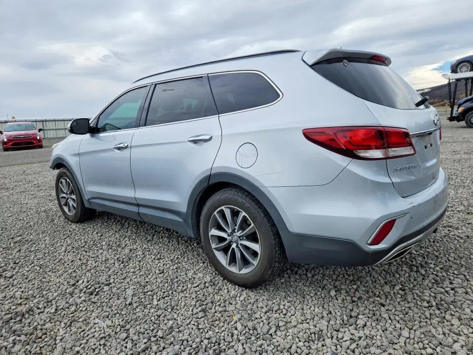2017 Hyundai Santa Fe VIN KM8SMDHF9HU222100 фото 2