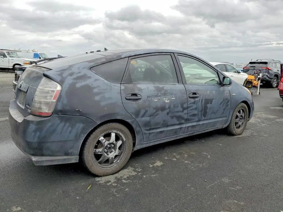 2008 TOYOTA PRIUS VIN JTDKB20U987751392 фото 3
