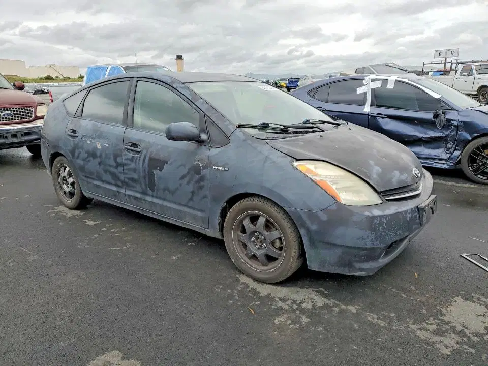 2008 TOYOTA PRIUS VIN JTDKB20U987751392 фото 4