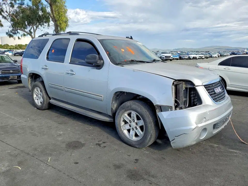 2011 GMC YUKON VIN 1GKS2CE06BR229802 фото 4