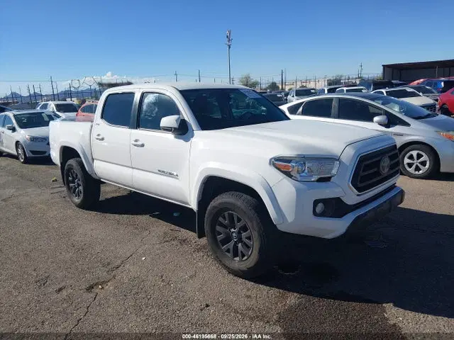 3TYAX5GN9MT027851 — 2021 Toyota Tacoma SR5, Rear, фото до ремонта