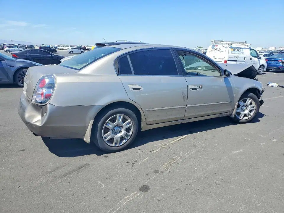 2006 NISSAN ALTIMA VIN 1N4AL11D96N338789 фото 3