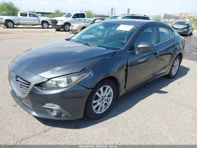 2016 Mazda Mazda3 I Touring VIN JM1BM1V78G1313522 фото 2
