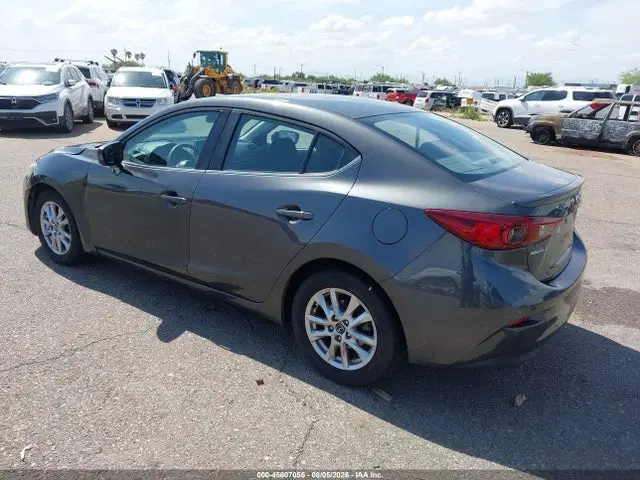 2016 Mazda Mazda3 I Touring VIN JM1BM1V78G1313522 фото 3