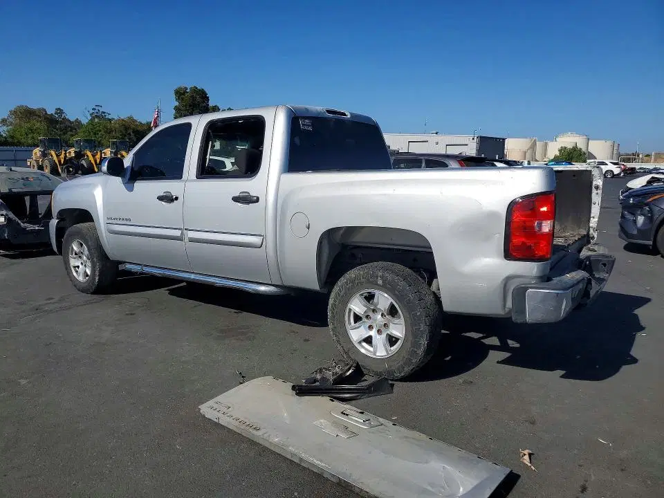 2010 CHEVROLET SILVERADO VIN 3GCRCSE08AG289306 фото 3