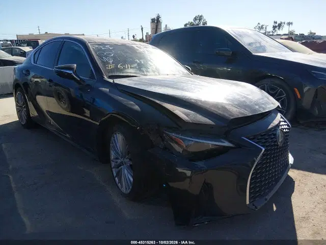 JTHDA1D24P5124901 — 2023 Lexus IS 300, Left Side, фото до ремонта