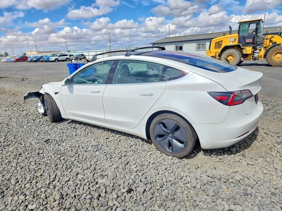 2019 Tesla MODEL 3 VIN 5YJ3E1EB1KF199773 фото 2