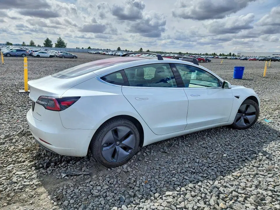 2019 Tesla MODEL 3 VIN 5YJ3E1EB1KF199773 фото 3