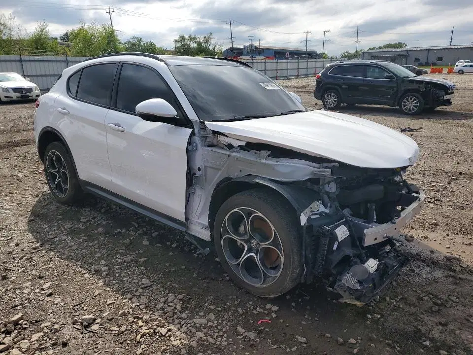 2022 ALFA ROMEO STELVIO VIN ZASPAKBNXN7D32288 фото 4