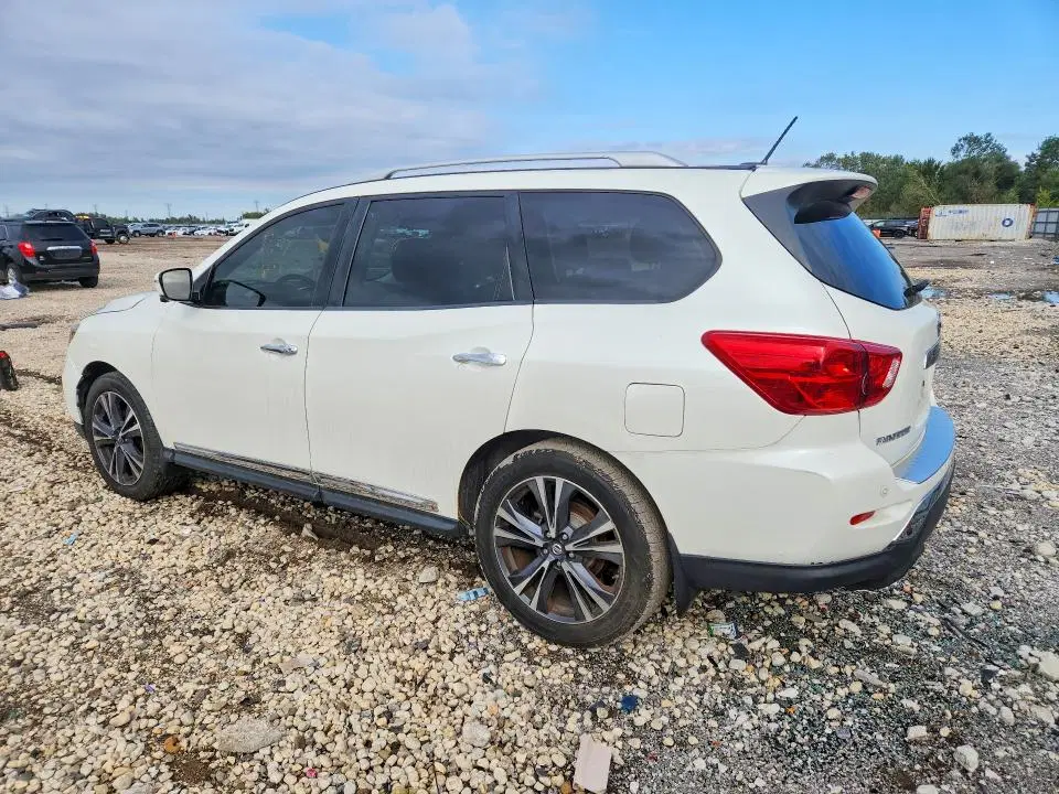 2017 NISSAN PATHFINDER VIN 5N1DR2MM4HC628813 фото 2
