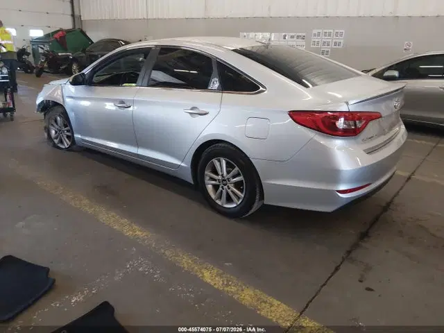 2015 Hyundai SONATA SE VIN 5NPE24AF3FH244019 фото 3