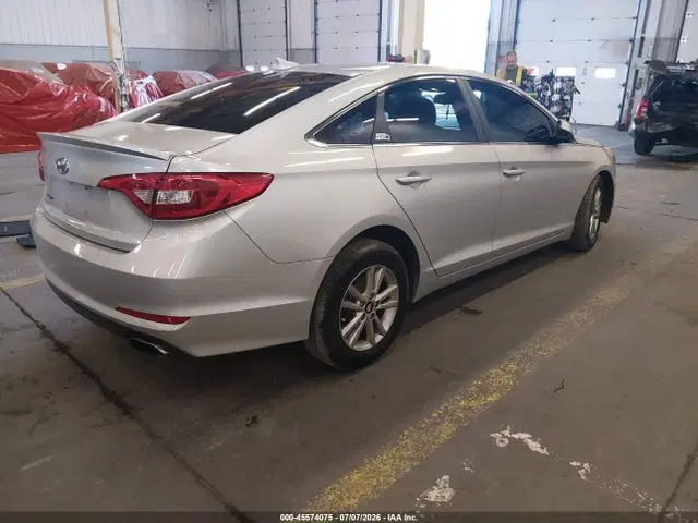 2015 Hyundai SONATA SE VIN 5NPE24AF3FH244019 фото 4