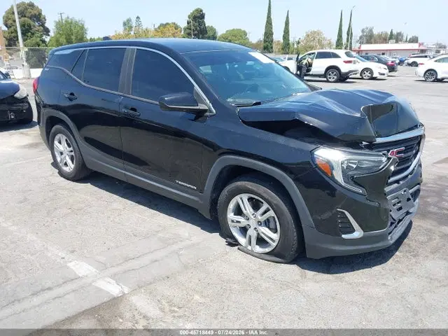 3GKALMEV7ML361052 — 2021 GMC Terrain Fwd SLE, Front End, фото до ремонта