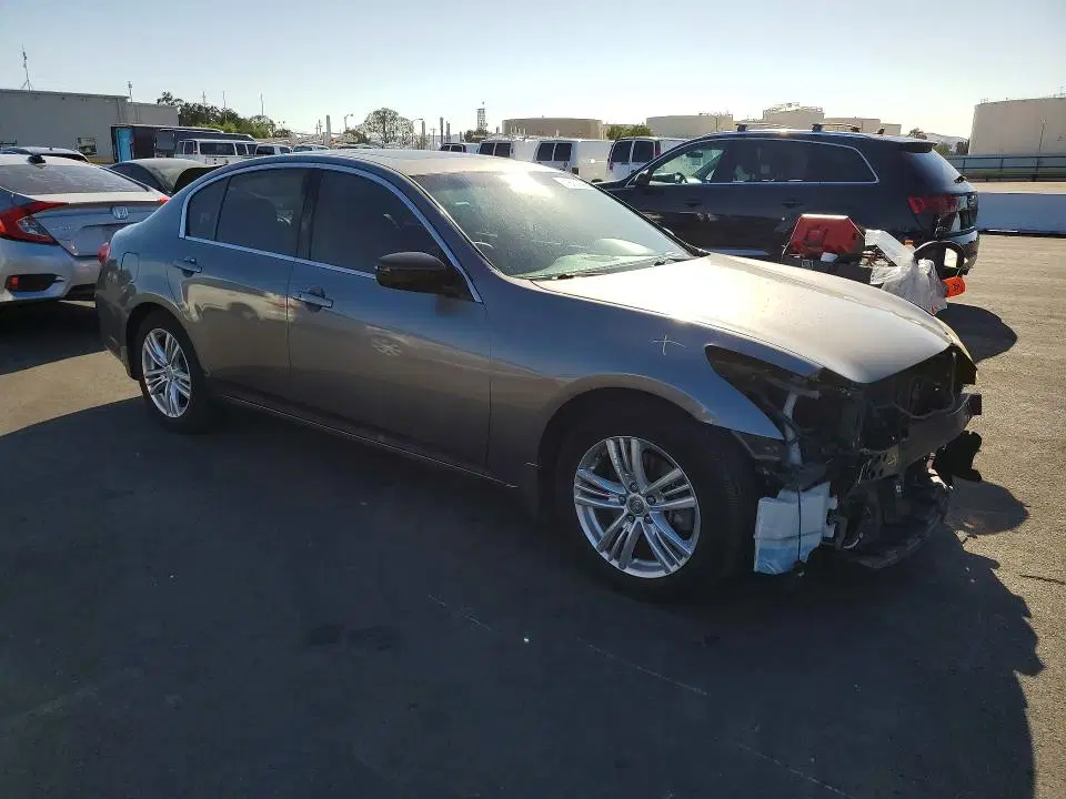 2011 INFINITI G37 SEDAN VIN JN1CV6AP9BM500444 фото 4