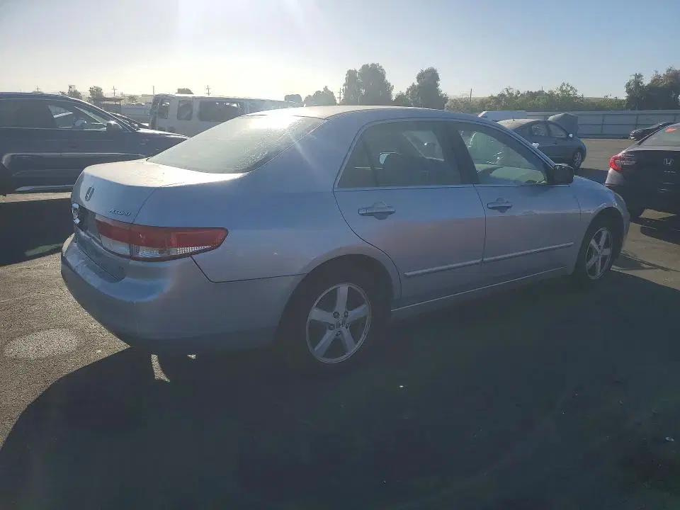 2003 HONDA ACCORD VIN JHMCM56623C076332 фото 3