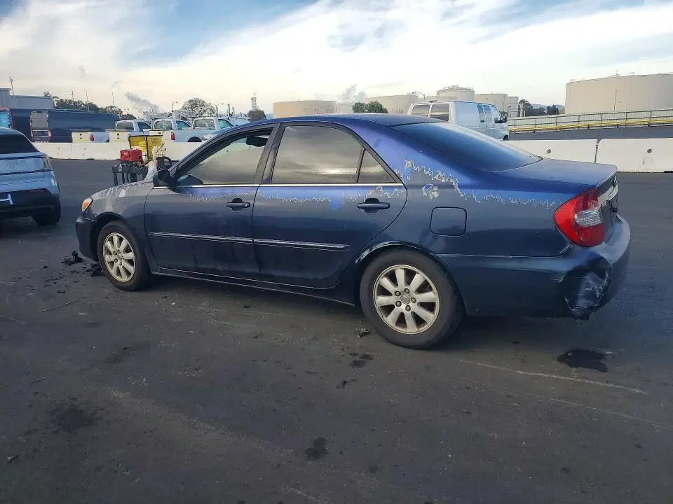 2002 TOYOTA CAMRY VIN 4T1BE30KX2U625722 фото 2