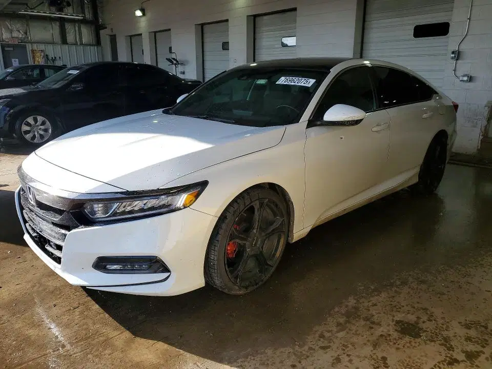 1HGCV1F37LA036998 — 2020 Honda Accord, Вандализм, фото до ремонта