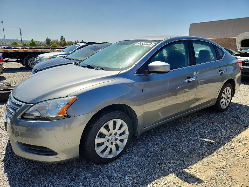 3N1AB7AP1EL632828 — 2014 Nissan Sentra, MINOR DENT/SCRATCHES, фото до ремонта