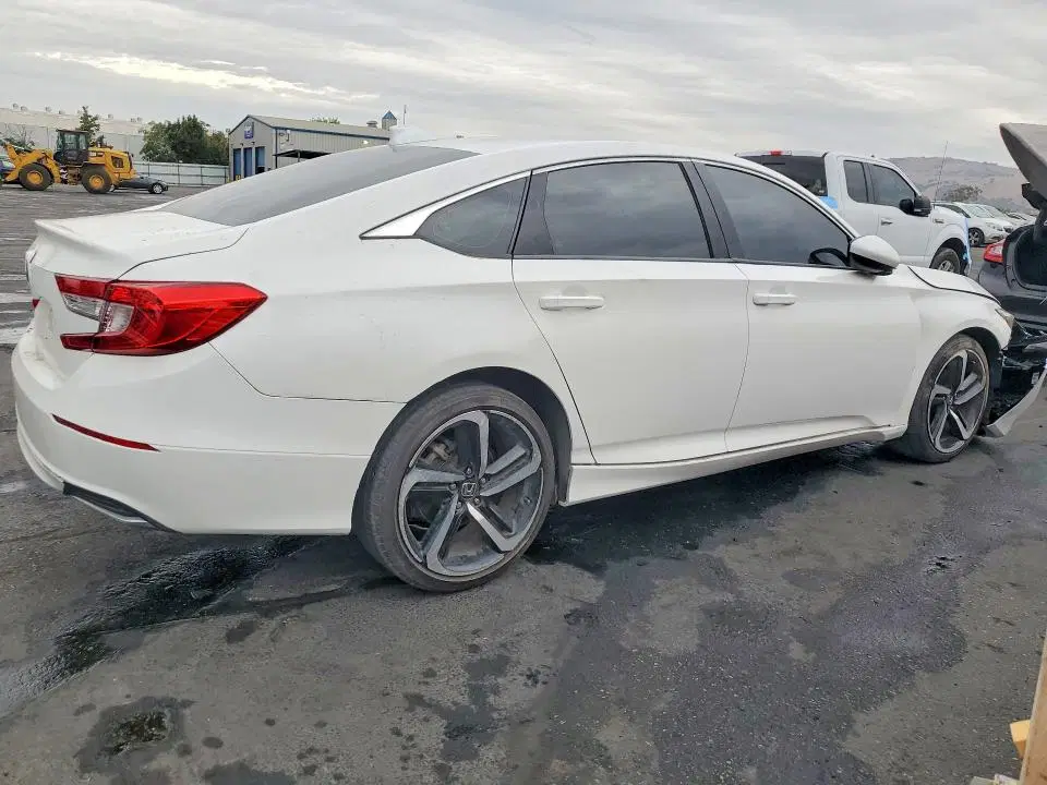 2021 Honda Accord VIN 1HGCV1F14MA124990 фото 3