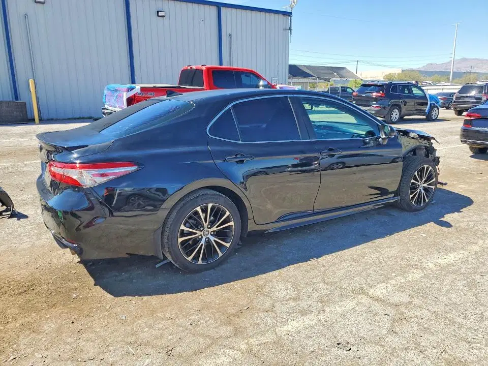2018 Toyota Camry VIN 4T1B11HK8JU599429 фото 3