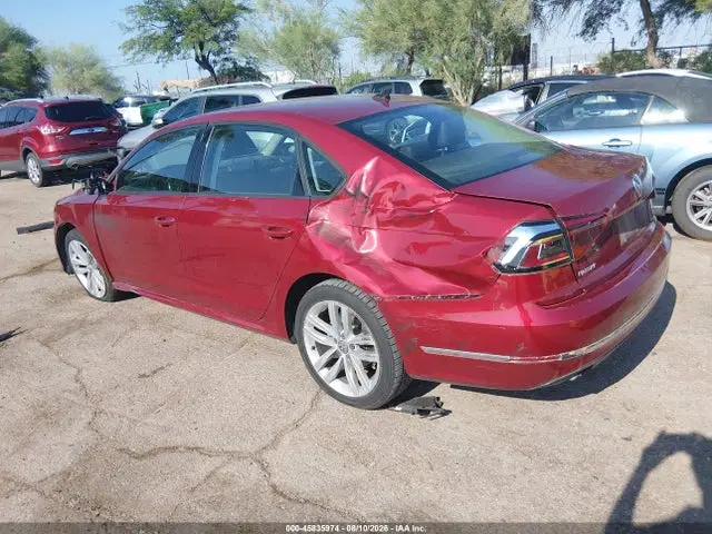 2019 Volkswagen Passat 2.0t Wolfsburg Edition VIN 1VWLA7A31KC001023 фото 3