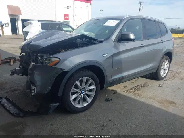 2017 BMW X3 Xdrive28i VIN 5UXWX9C34H0W71939 фото 2