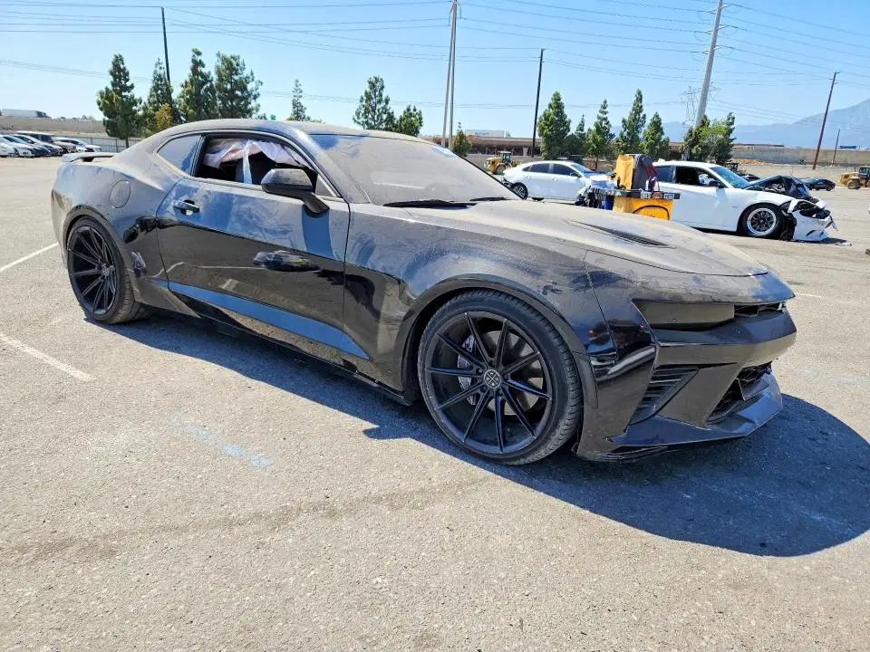 2016 Chevrolet Camaro VIN 1G1FF1R72G0156820 фото 4