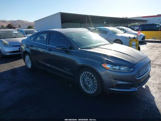 3FA6P0LU4GR251415 — 2016 Ford Fusion Hybrid SE, Left Side, фото до ремонта
