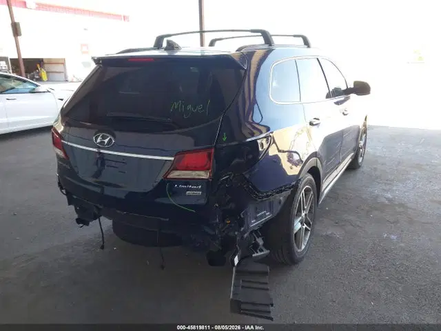 2017 Hyundai Santa Fe Limited Ultimate VIN KM8SR4HF8HU195425 фото 4