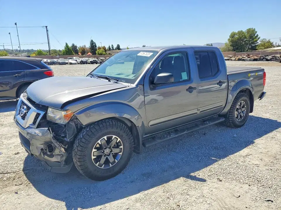 1N6DD0ER0KN757755 — 2019 Nissan Frontier, Передняя часть, фото до ремонта
