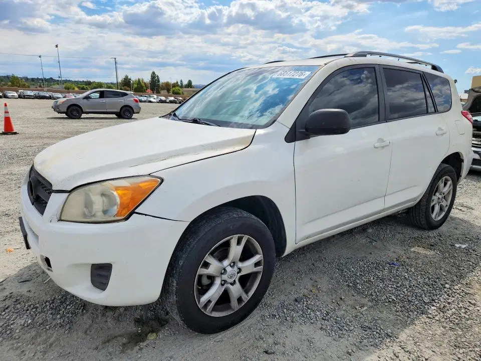 2T3BF4DV3BW095821 — 2011 Toyota RAV4, FRONT END, фото до ремонта
