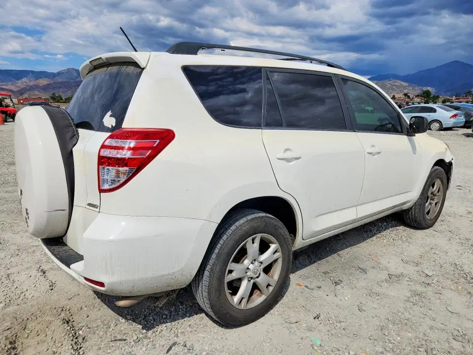 2011 TOYOTA RAV4 VIN 2T3BF4DV3BW095821 фото 3