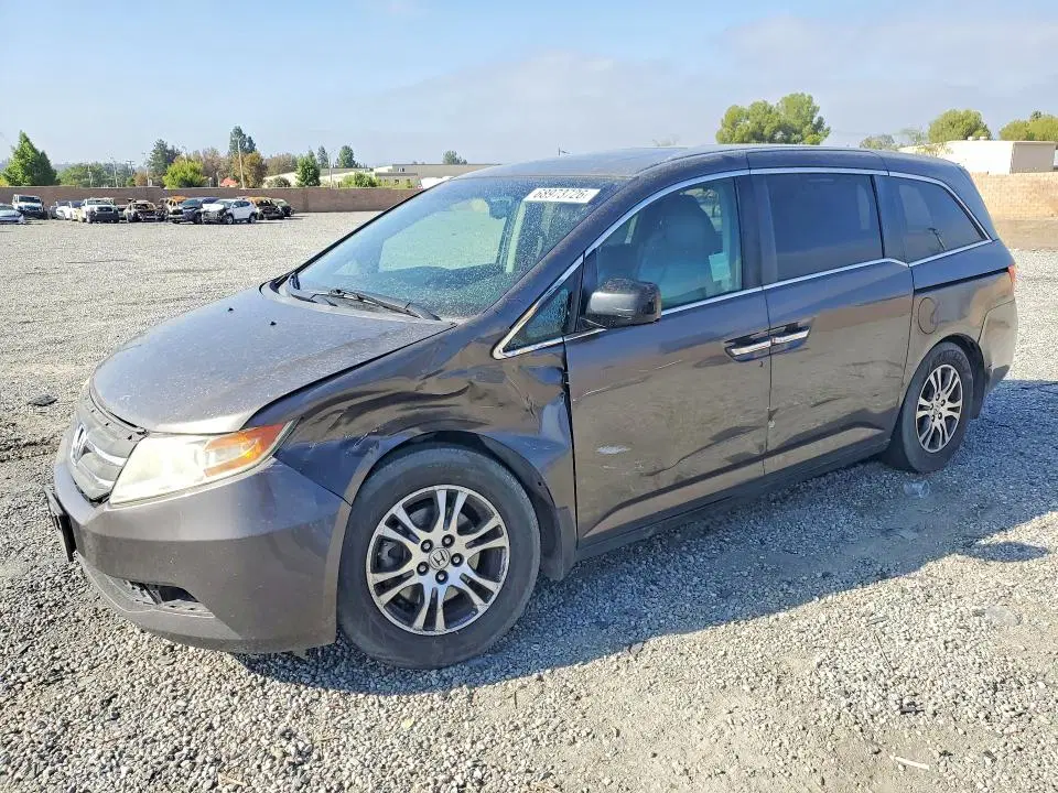 2011 HONDA ODYSSEY VIN 5FNRL5H64BB103933 фото 2