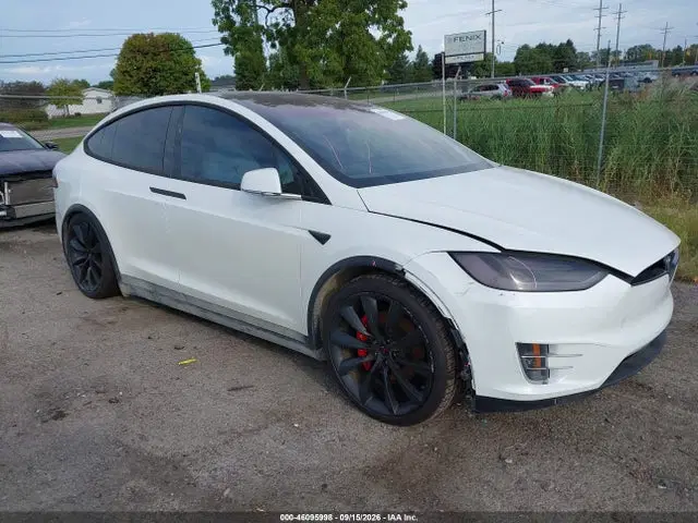 5YJXCDE26LF234348 — 2020 Tesla Model X, Не указано (Unknown), фото до ремонта