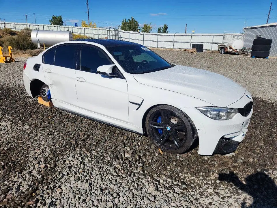 2017 BMW M3 VIN WBS8M9C53H5G84779 фото 4