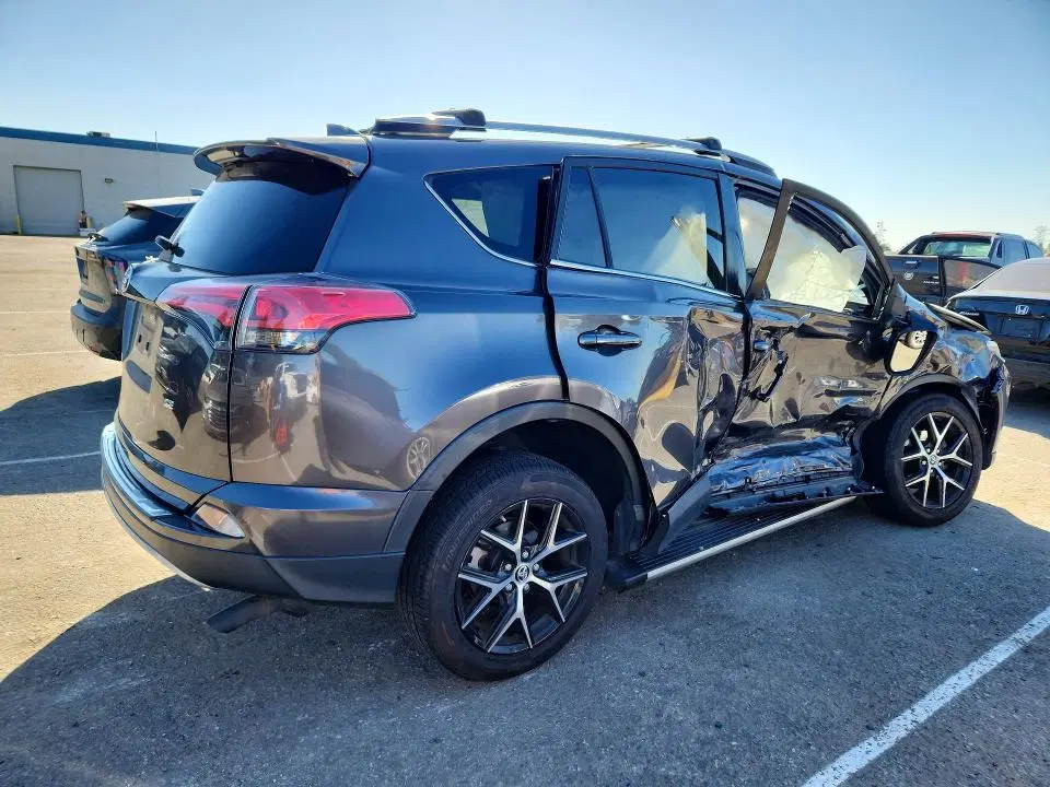 2017 Toyota RAV4 VIN JTMNFREV8HJ132118 фото 3