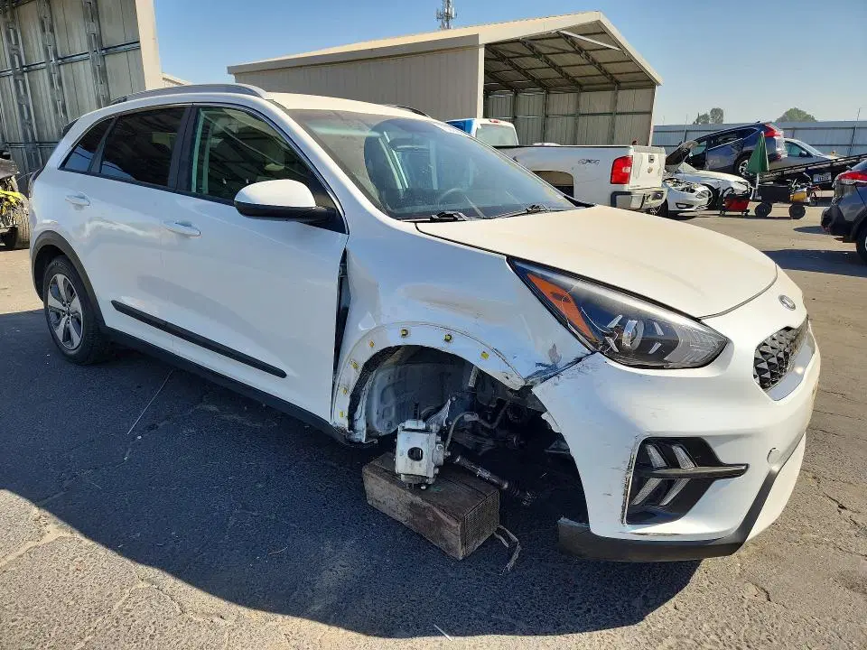 2020 KIA Niro VIN KNDCB3LC9L5368568 фото 4